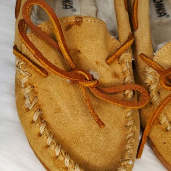 Minnetonka Leather Pile Lined Hard Moccasin Slipper Leather Laces Womens 5 - Picture 5 of 15